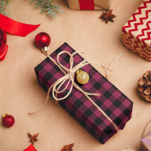 Bordeauxrood en zwart buffelplaid cadeaupapier