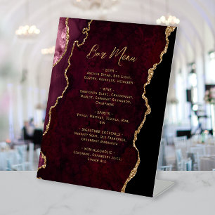 Bordeauxrood gouden agaat bruiloftsbarmenu reclamebord met voetstuk