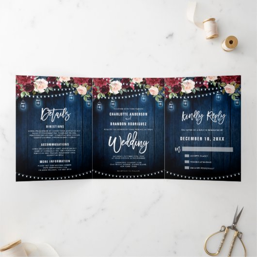 Bordeauxrood marine kerstverlichting drievoudig br drieluik aankondiging (Binnen)