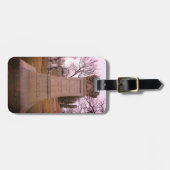 Borden Monument, Herfst River, MA - A.J. Borden Bagagelabel (Voorkant horizontaal)