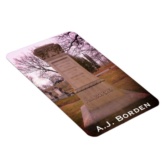 Borden Monument, Herfst River, MA - A.J. Borden Magneet (Rechterzijde)