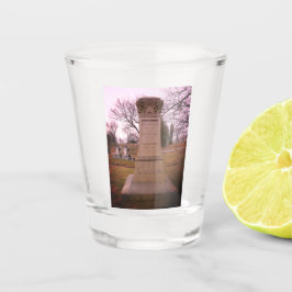 Borden Monument, Herfst River, MA - A.J. Borden Shot Glas