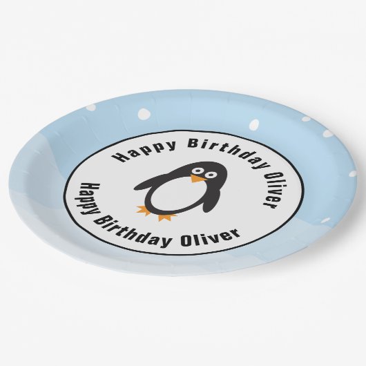 Borden van Penguin-verjaardagsfeest met sneeuwscèn Papieren Bordje (Gekanteld)