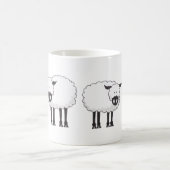 Border Collie and her Sheep Koffiemok (Center)