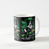 Border Collie Dog Driving Bike St. Patrick's Day Koffiemok (Voorkant rechts)