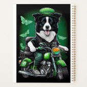 Border Collie Dog Driving Bike St. Patrick's Day Planner (Achterkant)