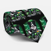 Border Collie Dog Driving Bike St. Patrick's Day Stropdas (Opgerold)