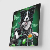 Border Collie Dog Driving Bike St. Patrick's Day Vierkante Klok (Hoek)