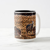 Border Collie Herding Sheep "Holding a Single" Tweekleurige Koffiemok (Voorkant rechts)