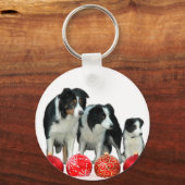 Border Collie Honden met Rode Kerstmis Ornamenten Sleutelhanger (Voorkant)
