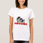 Border Collie Honden met Rode Kerstmis Ornamenten T-shirt (Voorkant)