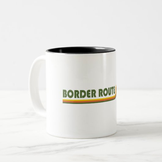 Border Route Trail Minnesota Tweekleurige Koffiemok (Voorkant links)