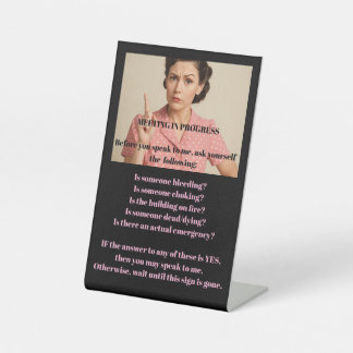 Bordje voor op de voet van een werkplek voor thuis reclamebord met voetstuk