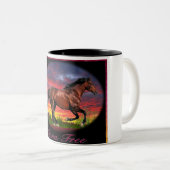 Born free horse art tweekleurige koffiemok (Voorkant rechts)