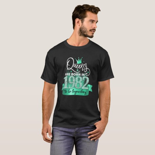 Born in 1982 I Black Turquoise Party Outfit & Acce T-shirt (Voorkant volledig)