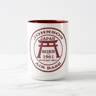 Born Johnson Air Base Japan 1961 Tweekleurige Koffiemok