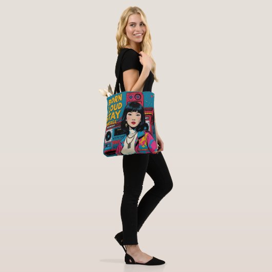 Born Loud Blijf Tote Bag (Op model)