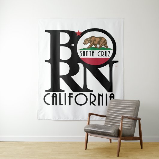 BORN Santa Cruz Tapestry Wandkleed (In situ)