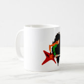 Born to Shred: The Ultimate Guitarist Mug Koffiemok (Voorkant links)