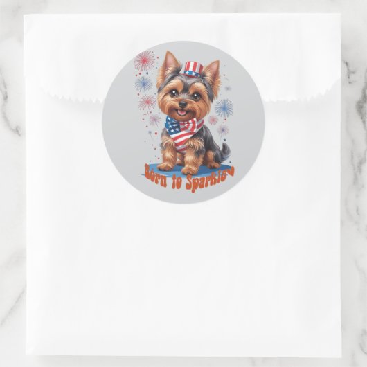 Born to Sparkle – Schattigee Patriottische Yorkie  Ronde Sticker (Tas)