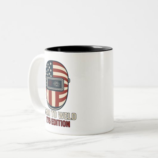 BORN TO WELD – 1776 Edition Mug Tweekleurige Koffiemok (Voorkant links)