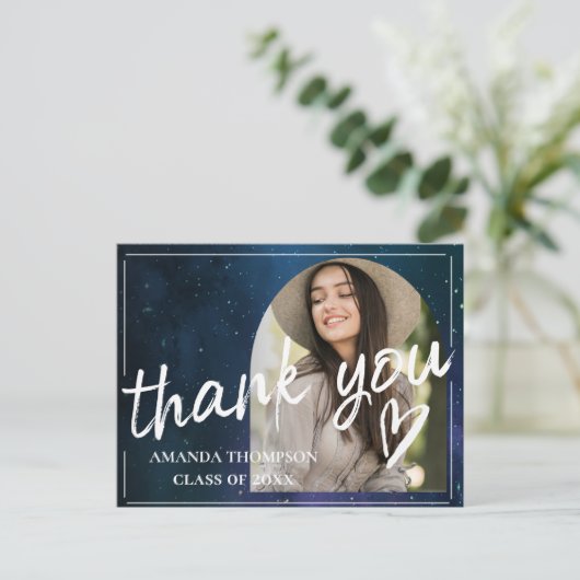 Borstel Font Script 2025 Afstuderen Foto Dank u Briefkaart (Staand voorkant)