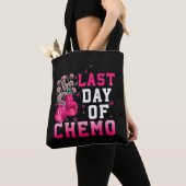Borstkanker Bewustzijn Laatste Dag van Chemo Krijg Tote Bag (Dichtbij)