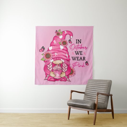 Borstkanker Gnome Tapestry Wandkleed (In situ)