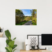Bos Bomen langs wandelpad Prachtige dag Poster (Thuiskantoor)