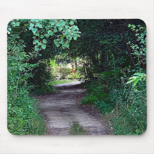 Bos overkapping over een vuil pad muismat (Voorkant)