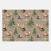 Bos rendieren familie foerageren door het bos inpakpapier vel (Voorkant)