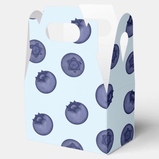 Bosbes natuurlijk. Rijpe smakelijke bosbessen op b Bedankdoosjes (Geopend)