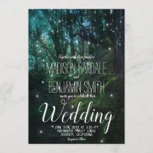 Bosbomen met gevleugelde gevechtsgevels bruiloft