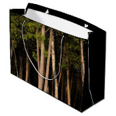 Bosbomen tijdens de zonsondergang groot cadeauzakje (Achterkant Gekanteld)