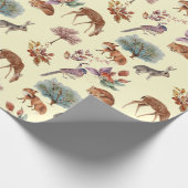 Bosbouwdieren en vogels Bleek gele achtergrond Cadeaupapier (Hoek)