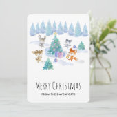 Bosdieren dansen rond de kerstboom feestdagenkaart (Staand voorkant)