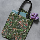 Bosgroen en bessen tote bag