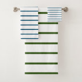 Bosgroene decoratieve streeppatroon bad handdoek (Insitu)