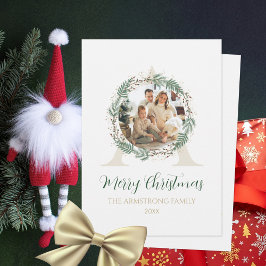 Bosgroene Krans Gouden Monogram Foto Kerstmis Feestdagenkaart