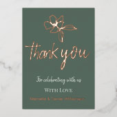 Bosgroene minimale Floral Weddenschap Hartelijk da Folie Uitnodiging (Voorkant)