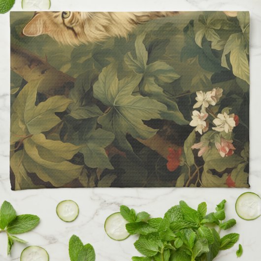 Boskat in weelderig gebladerte theedoek (Gevouwen)