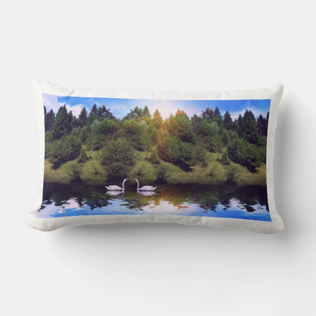 Boslandschap en rivier met twee zwanen kussen (Voorkant)