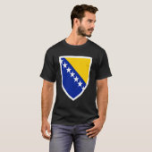 Bosnia Vintage Emblem Flag Proud Bosnian T-shirt (Voorkant volledig)