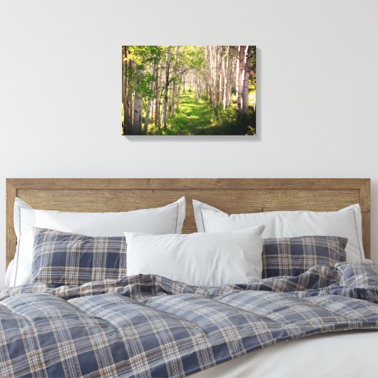 Bospad in late lente canvas afdruk (Insitu (Slaapkamer))