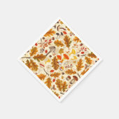 Bospaddenstoelen en herfstflora op room servet (Hoek)