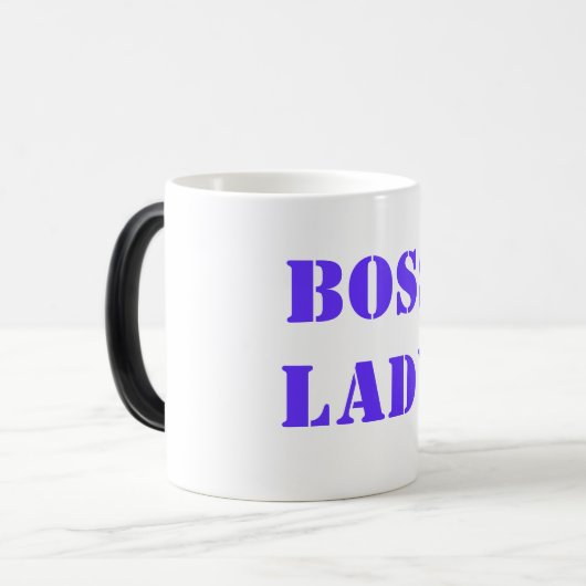 Boss Lady Mok (Voorkant links)