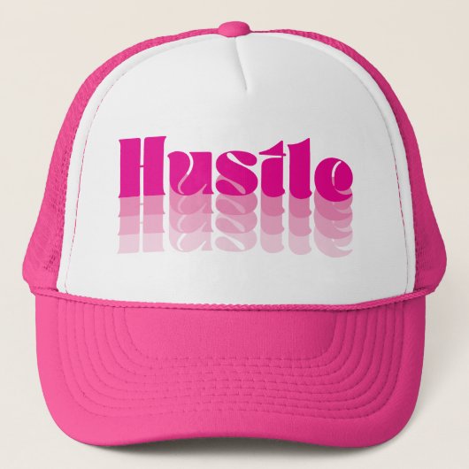 Boss Lady Pink Hustle Trucker Hat Trucker Pet (Voorkant)