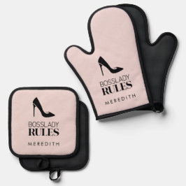 Boss Lady Rules Stiletto Logo Blush Ovenwant & Pannenlap Set