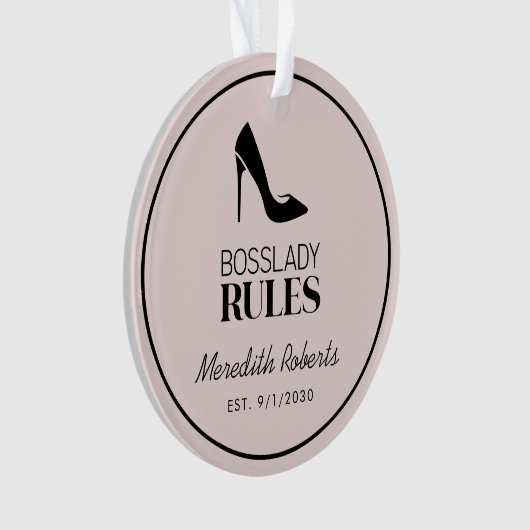 Boss Lady Stiletto Logo Blush gepersonaliseerd Ornament (voorkant)
