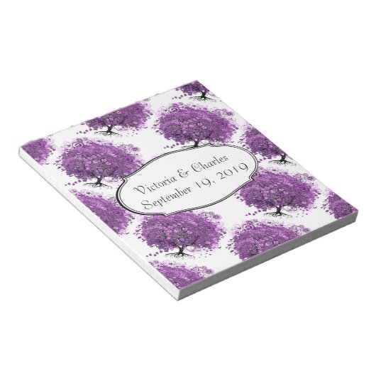 Bossen met Paarse hardebomen Notitieblok (Schuin)